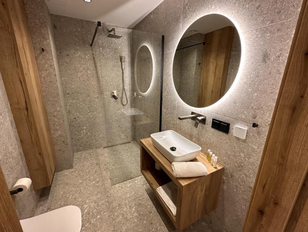 Uzdrowiskowa Z Tarasem Oraz Widokiem Apartment